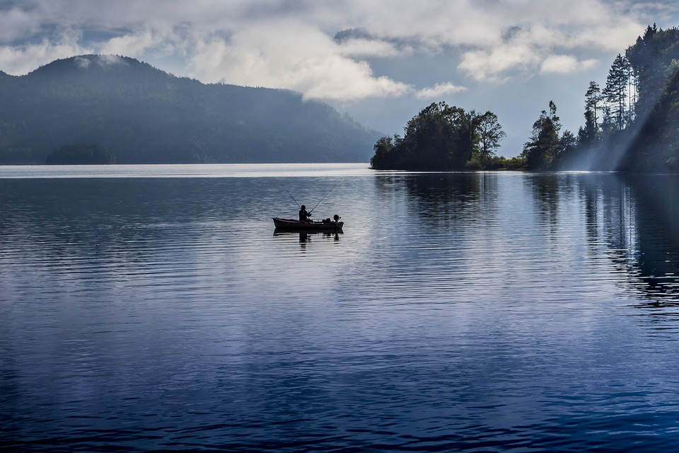 Técnicas de Pesca no Inverno: Como Pescar em Águas Frias